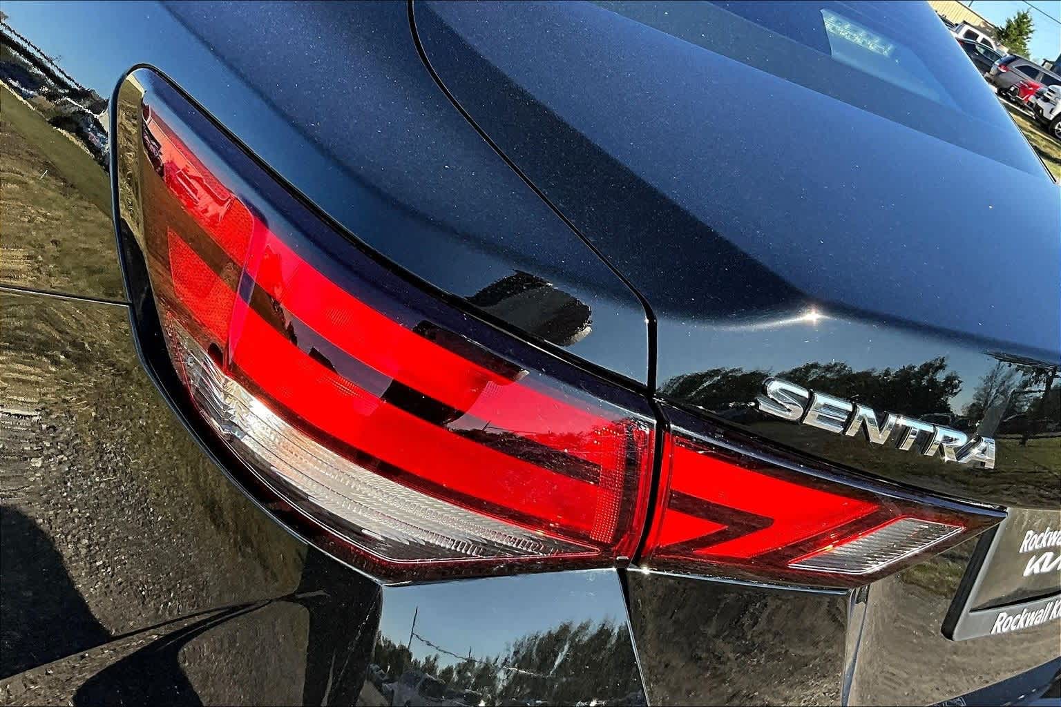 Thumbnail: 2022 Nissan Sentra - 31