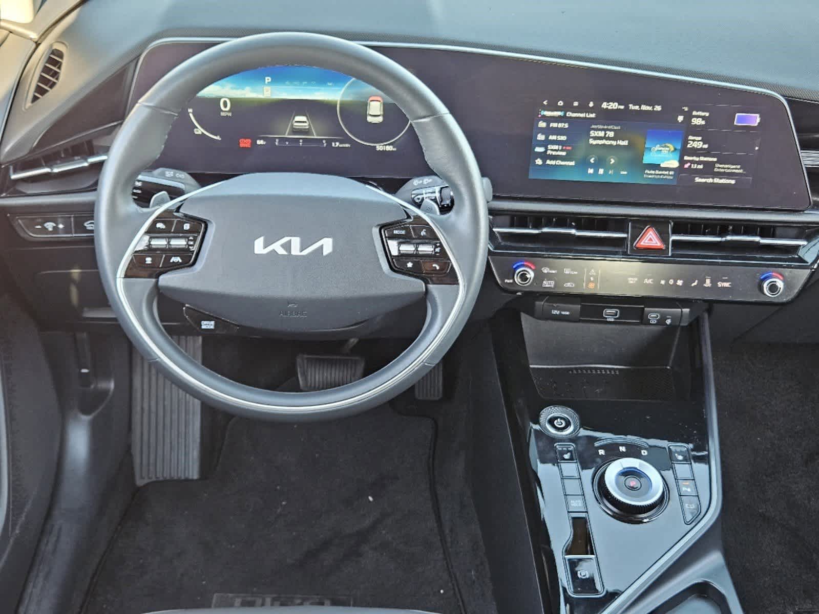 Thumbnail: 2023 Kia Niro - 15