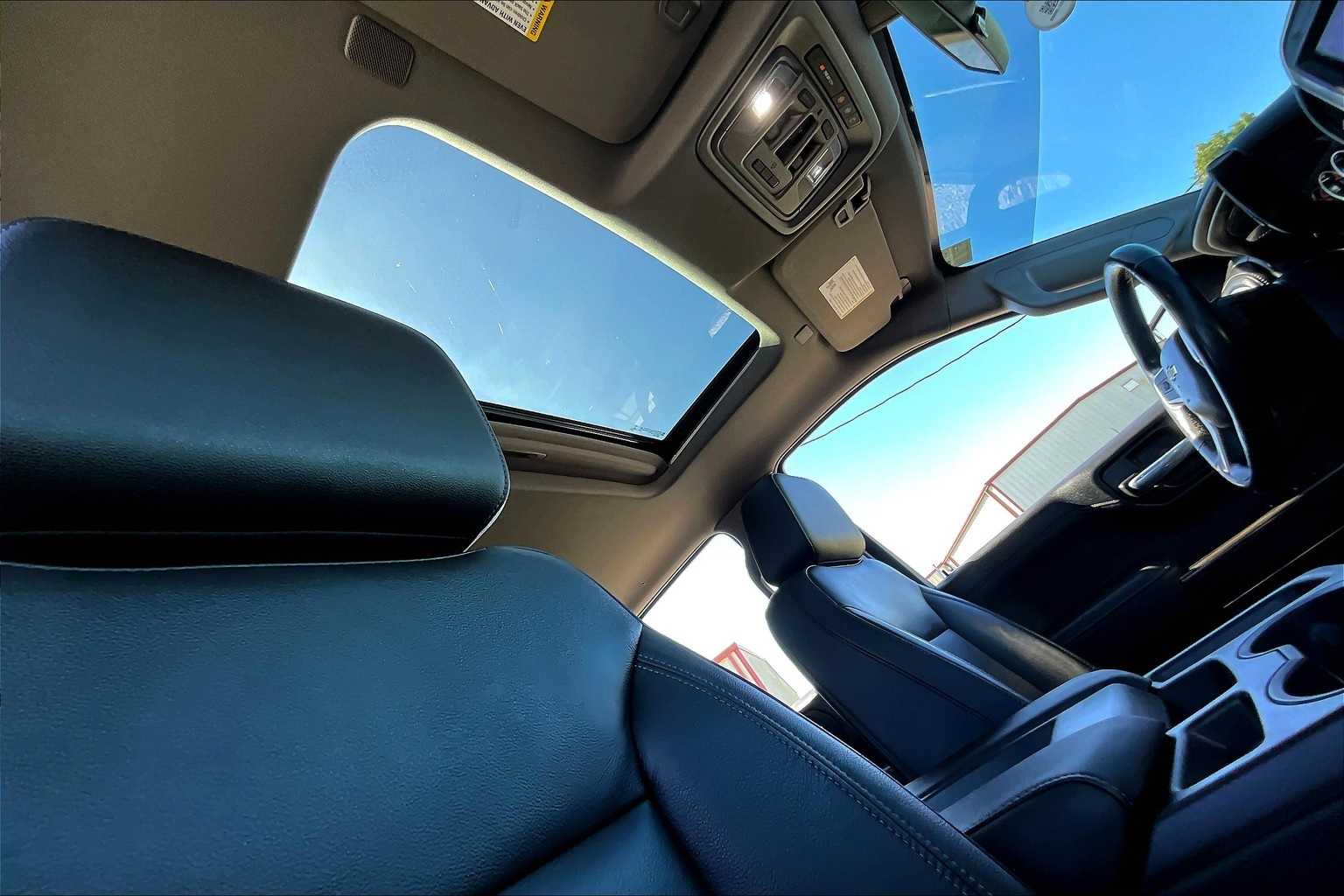 Thumbnail: 2020 Chevrolet Silverado 1500 - 15