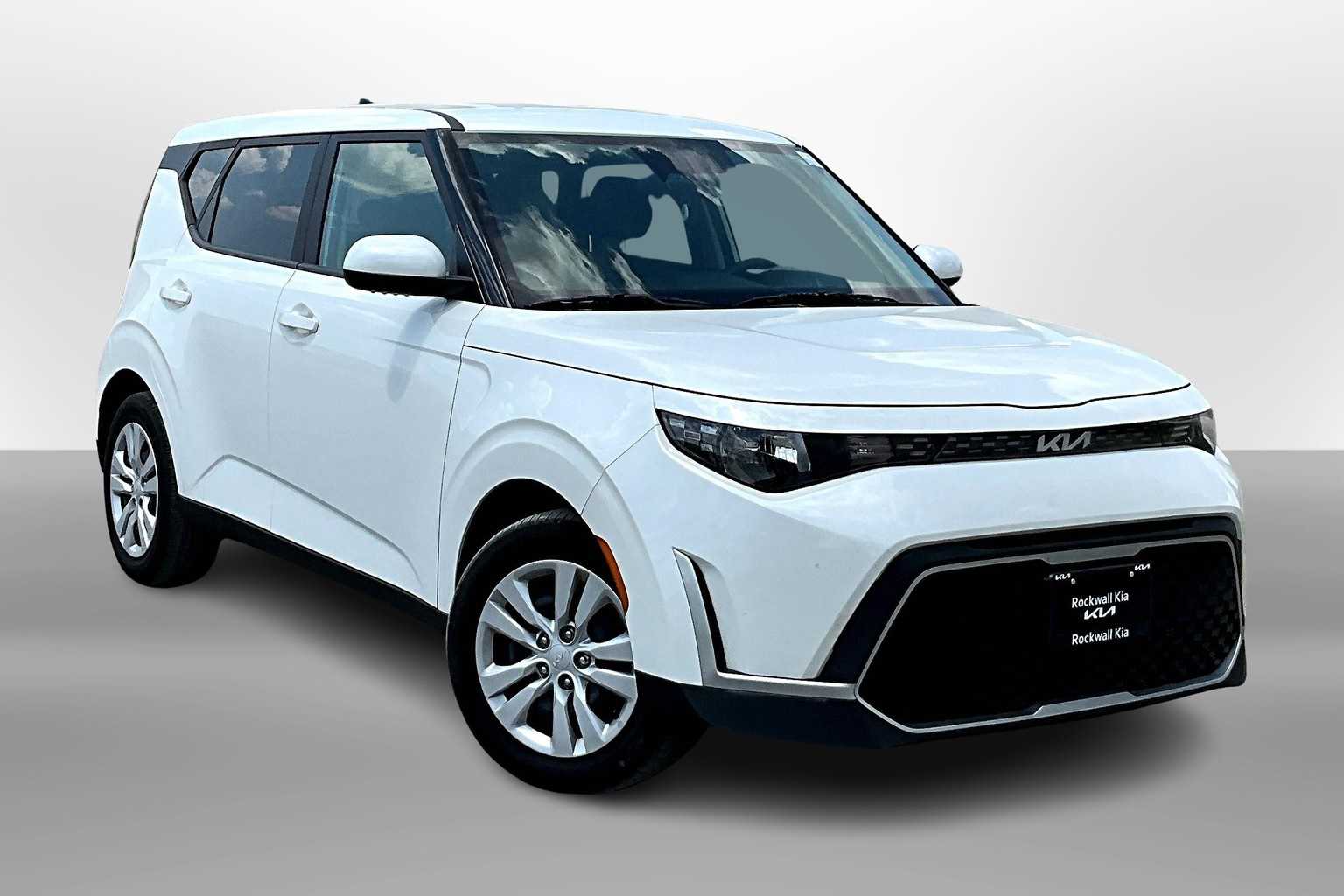 Thumbnail: 2023 Kia Soul - 10