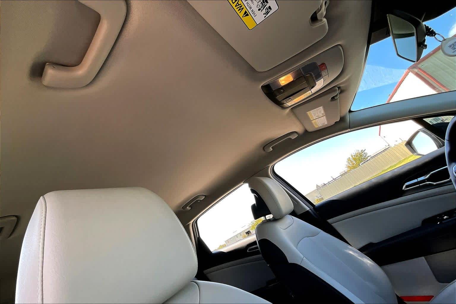 Thumbnail: 2023 Kia Sportage - 16