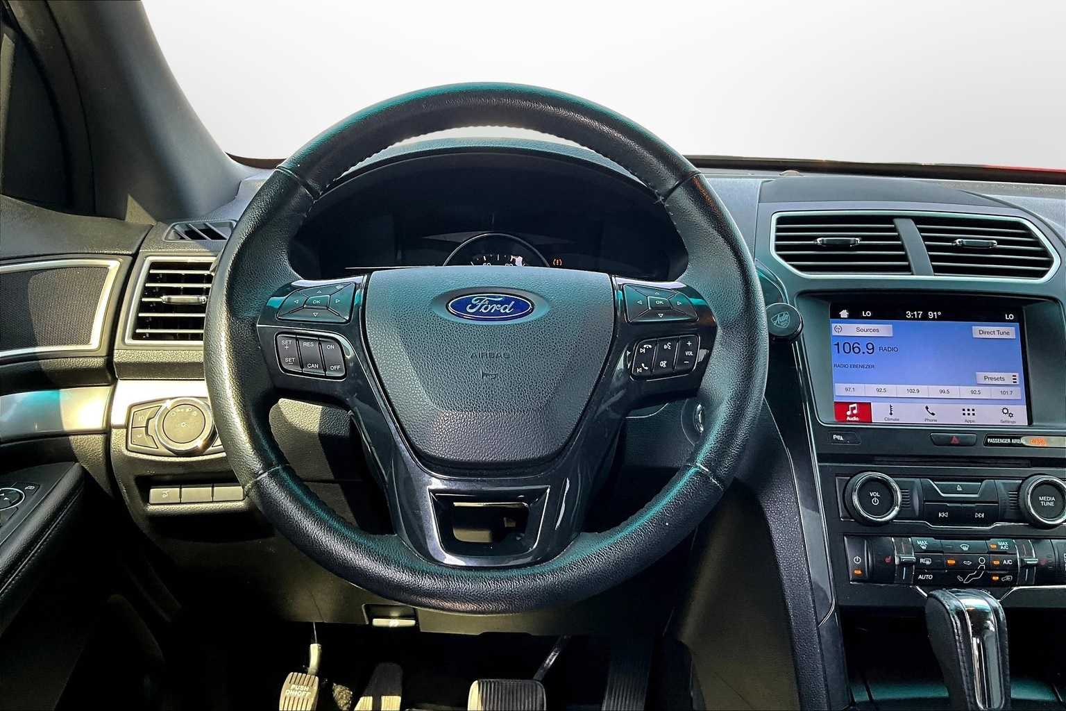 Thumbnail: 2017 Ford Explorer - 5