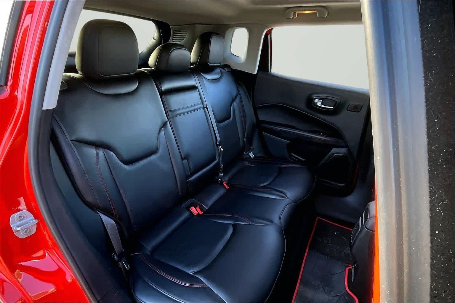 Thumbnail: 2018 Jeep Compass - 24