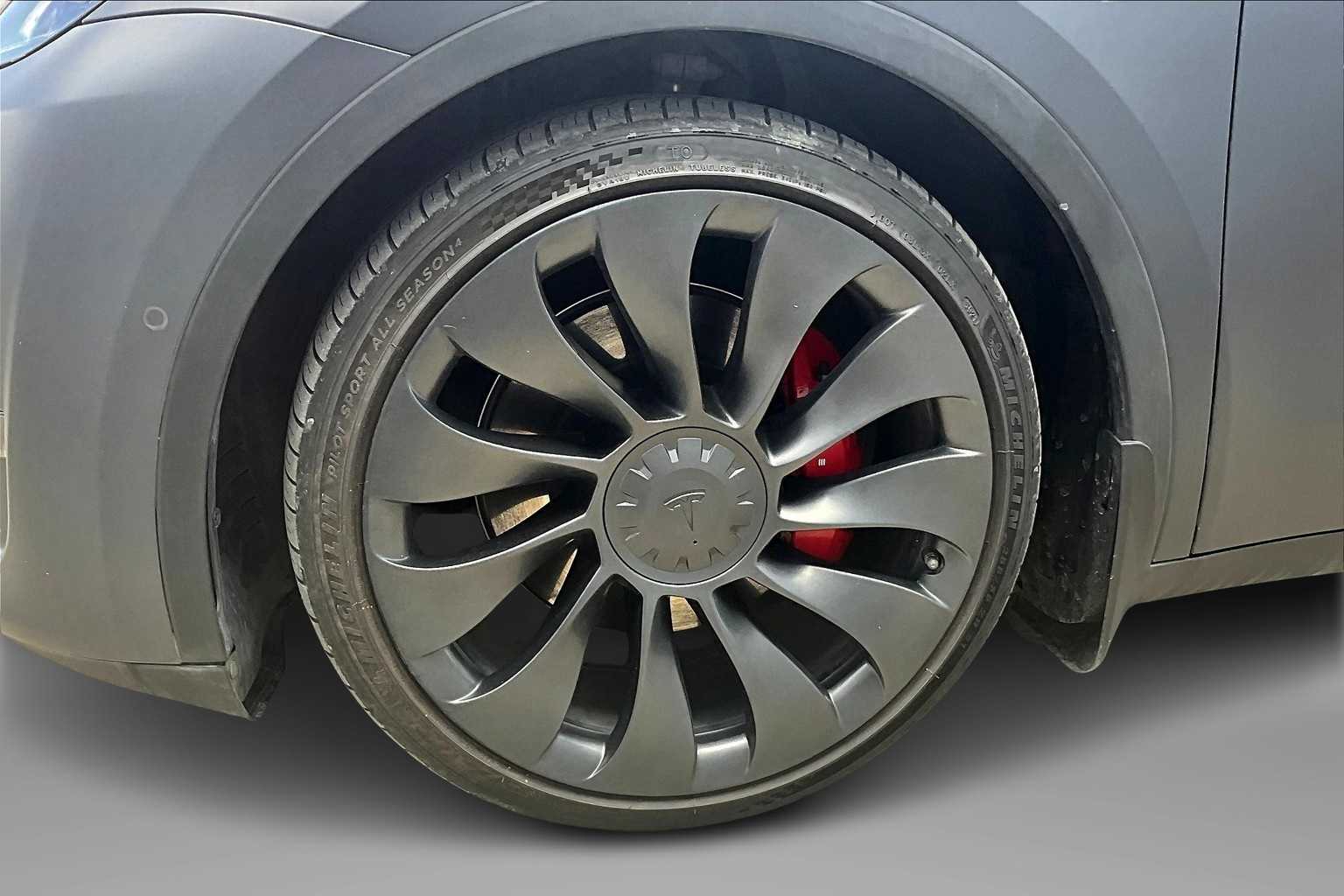 Thumbnail: 2022 Tesla Model Y - 8