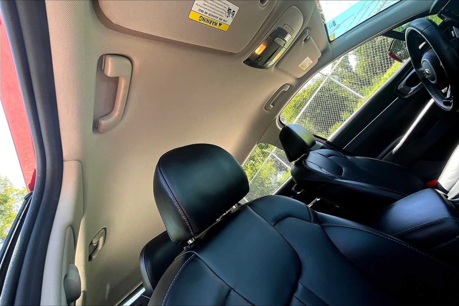 Thumbnail: 2021 Kia Sorento - 31