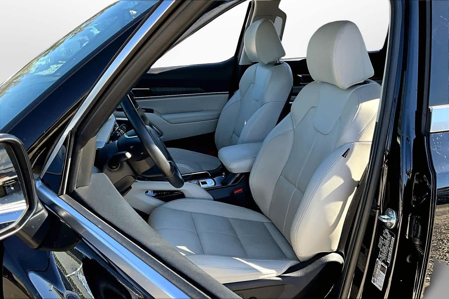 Thumbnail: 2024 Kia Telluride - 26