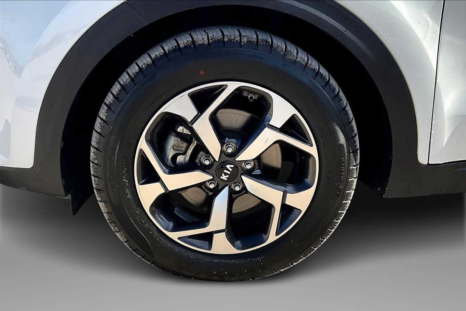 Thumbnail: 2020 Kia Sportage - 8