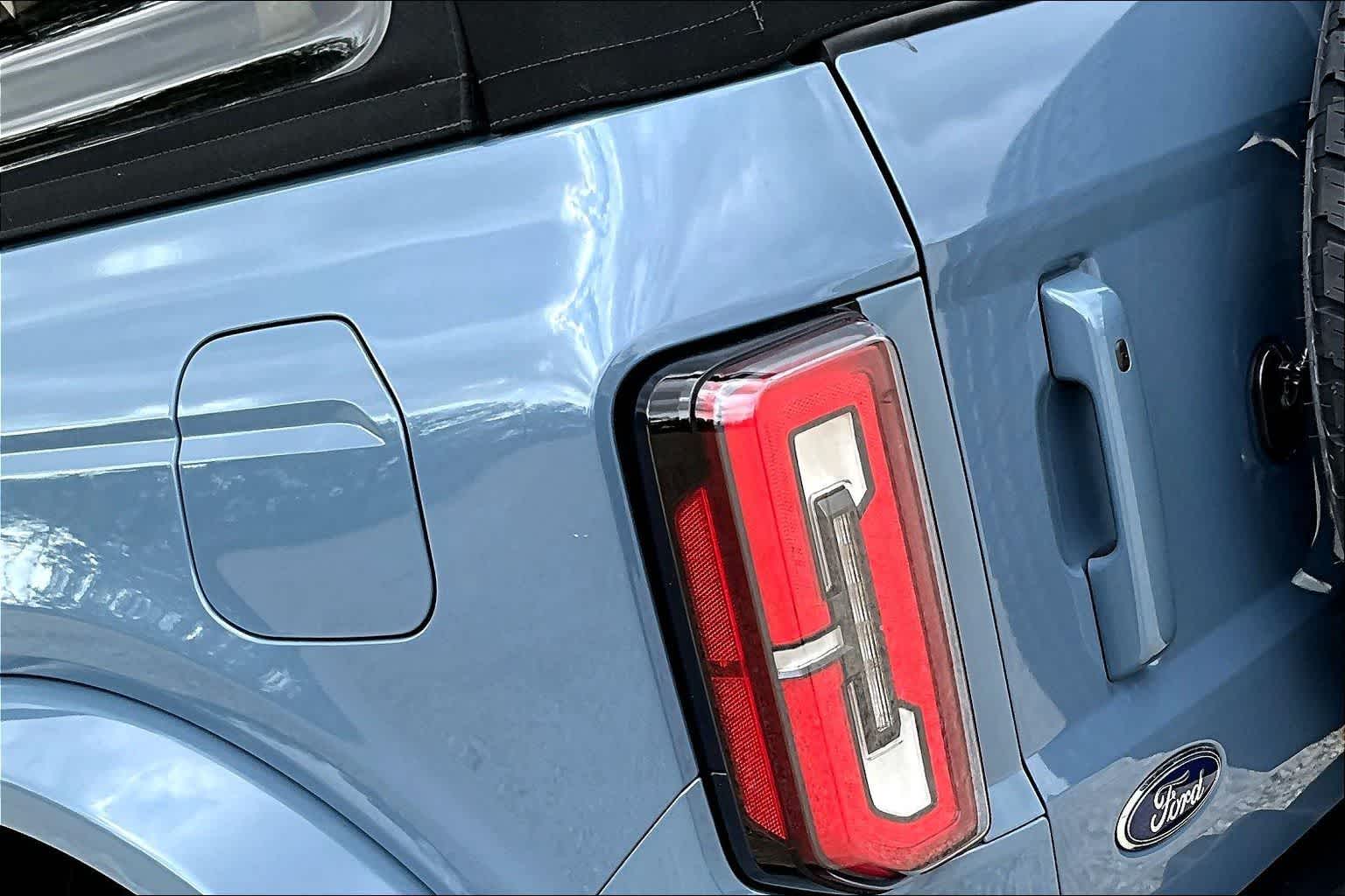 Thumbnail: 2023 Ford Bronco - 28