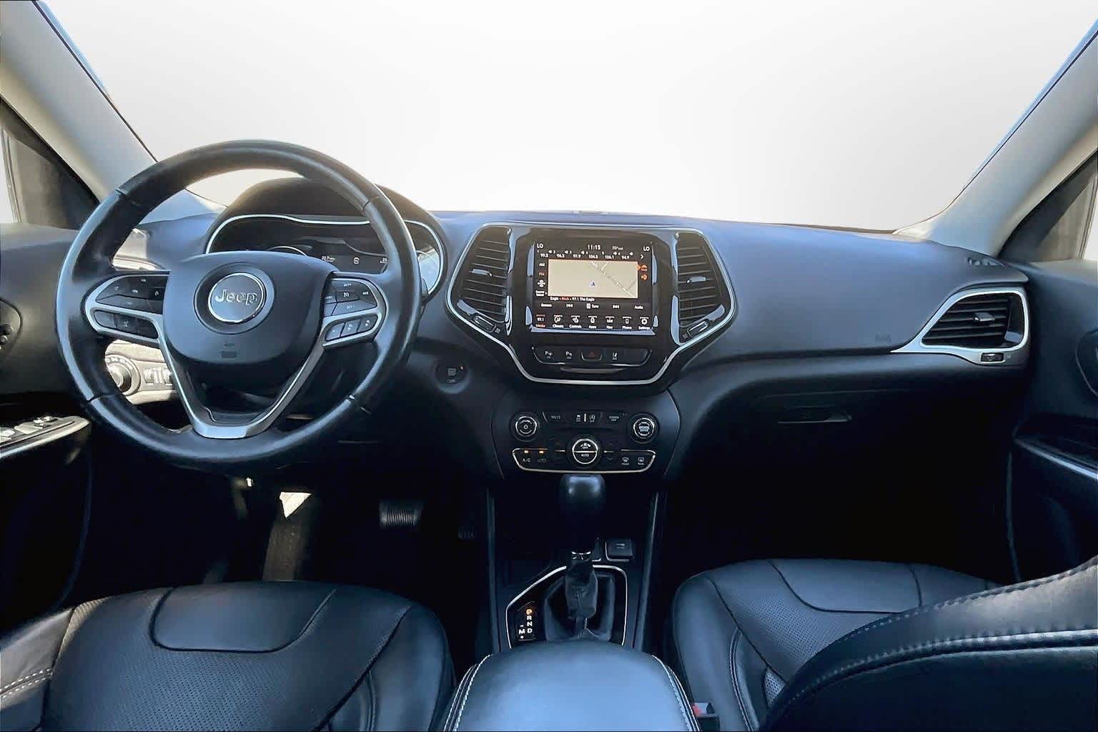 Thumbnail: 2019 Jeep Cherokee - 14