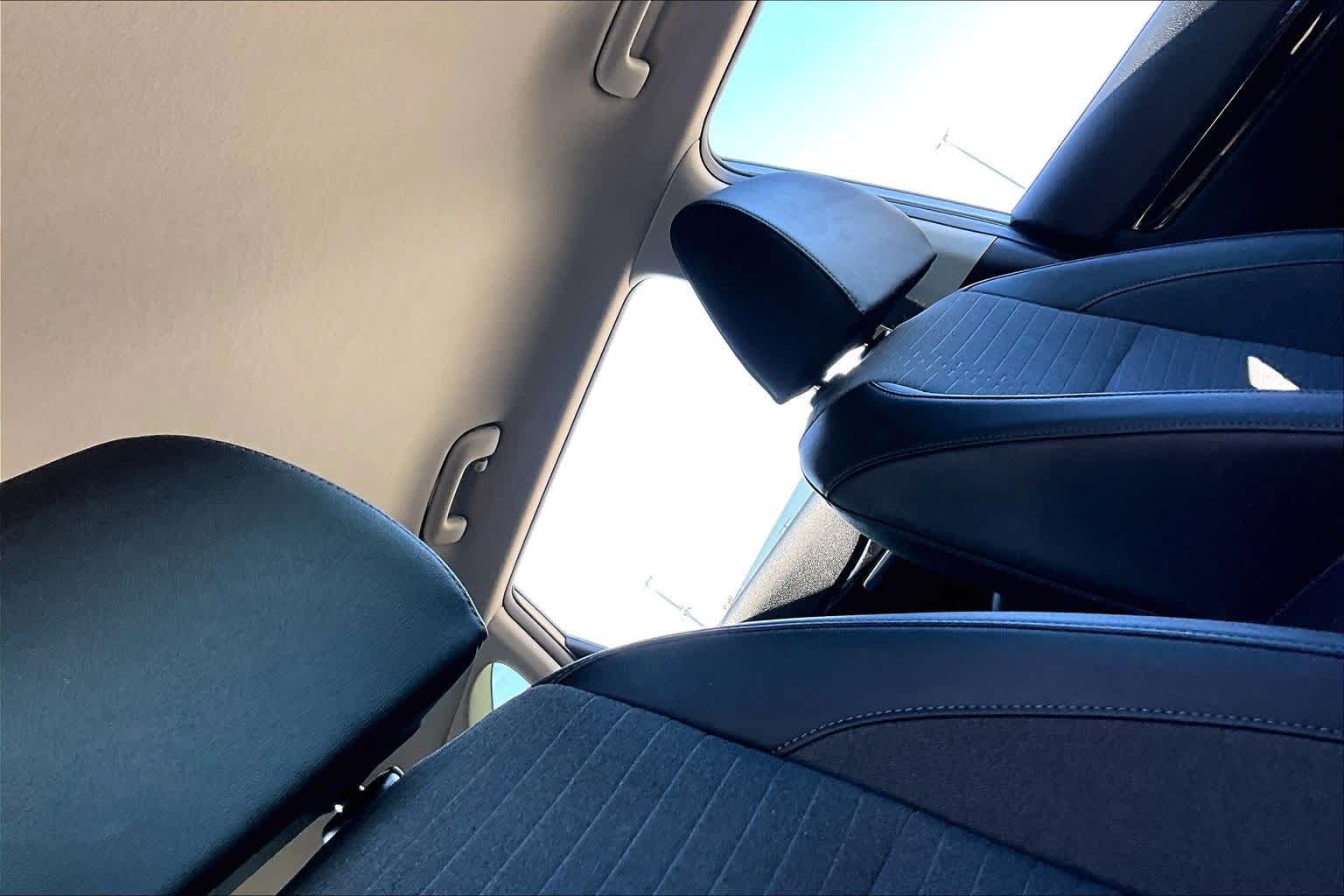 Thumbnail: 2023 Kia Seltos - 16