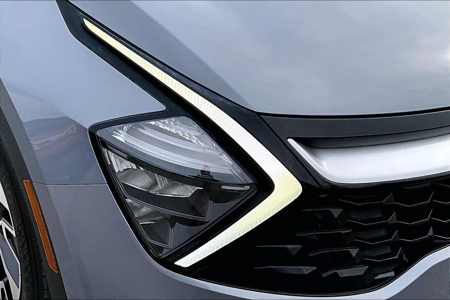 Thumbnail: 2023 Kia Sportage - 29