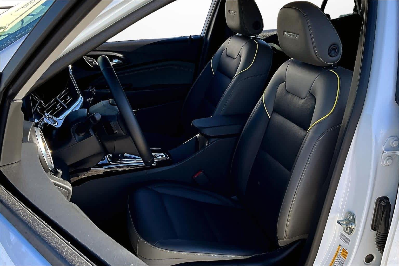 Thumbnail: 2025 Chevrolet Trax - 26