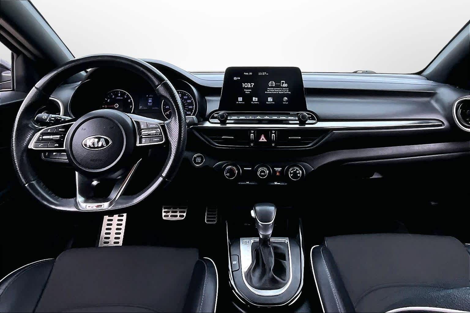 Thumbnail: 2021 Kia Forte - 14