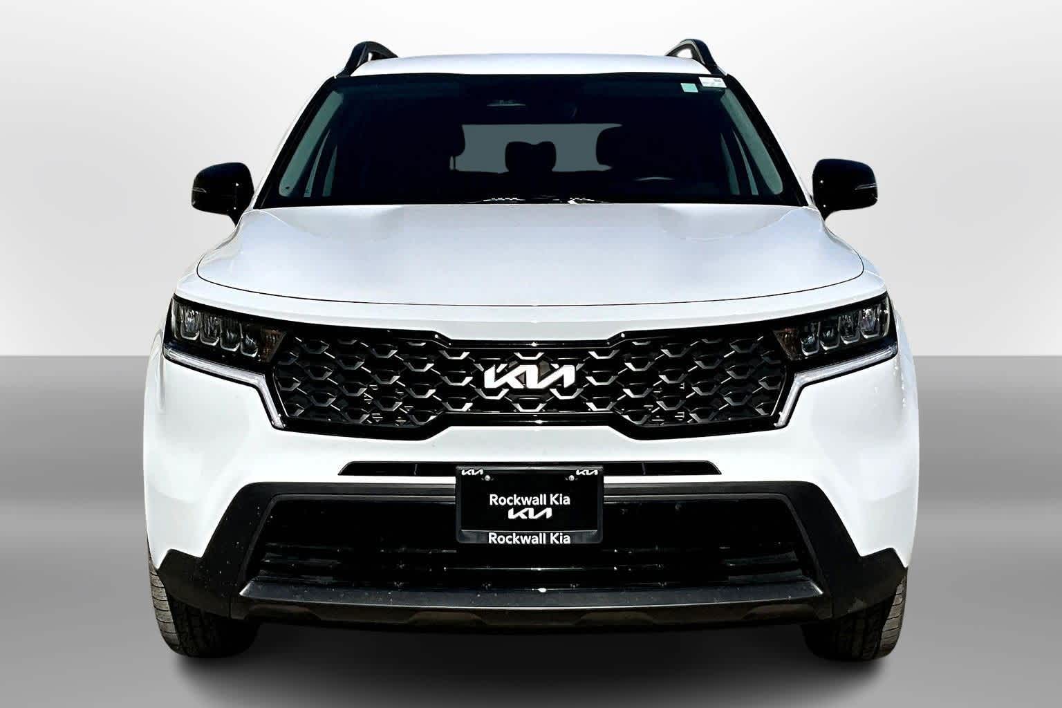 Thumbnail: 2023 Kia Sorento - 3