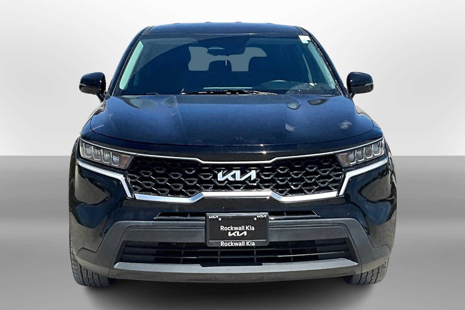 Thumbnail: 2022 Kia Sorento - 3
