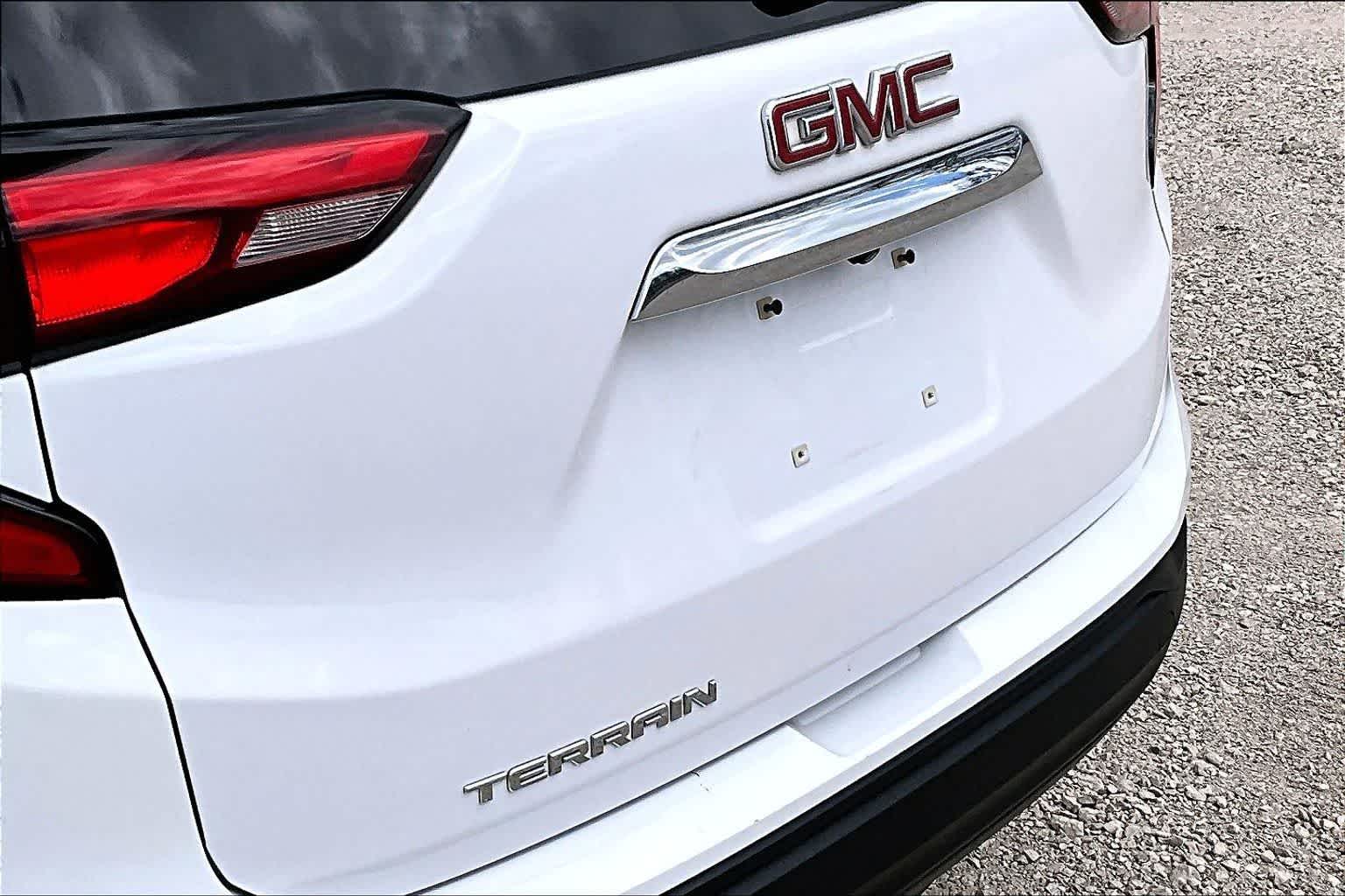 Thumbnail: 2020 GMC Terrain - 28
