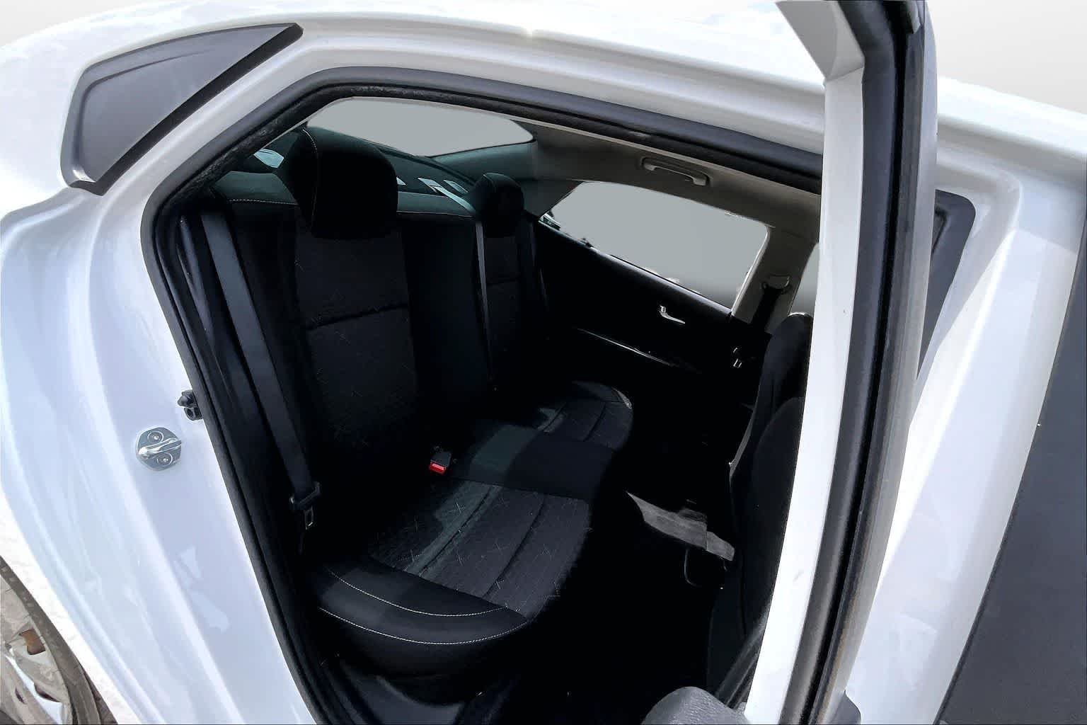 Thumbnail: 2020 Kia Rio - 23