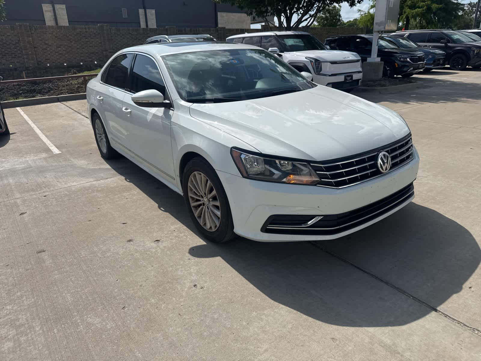 Used 2017 Volkswagen Passat SE with VIN 1VWBT7A39HC011930 for sale in Rockwall, TX