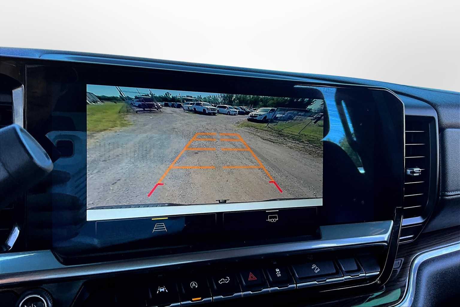 Thumbnail: 2023 Chevrolet Silverado 1500 - 22