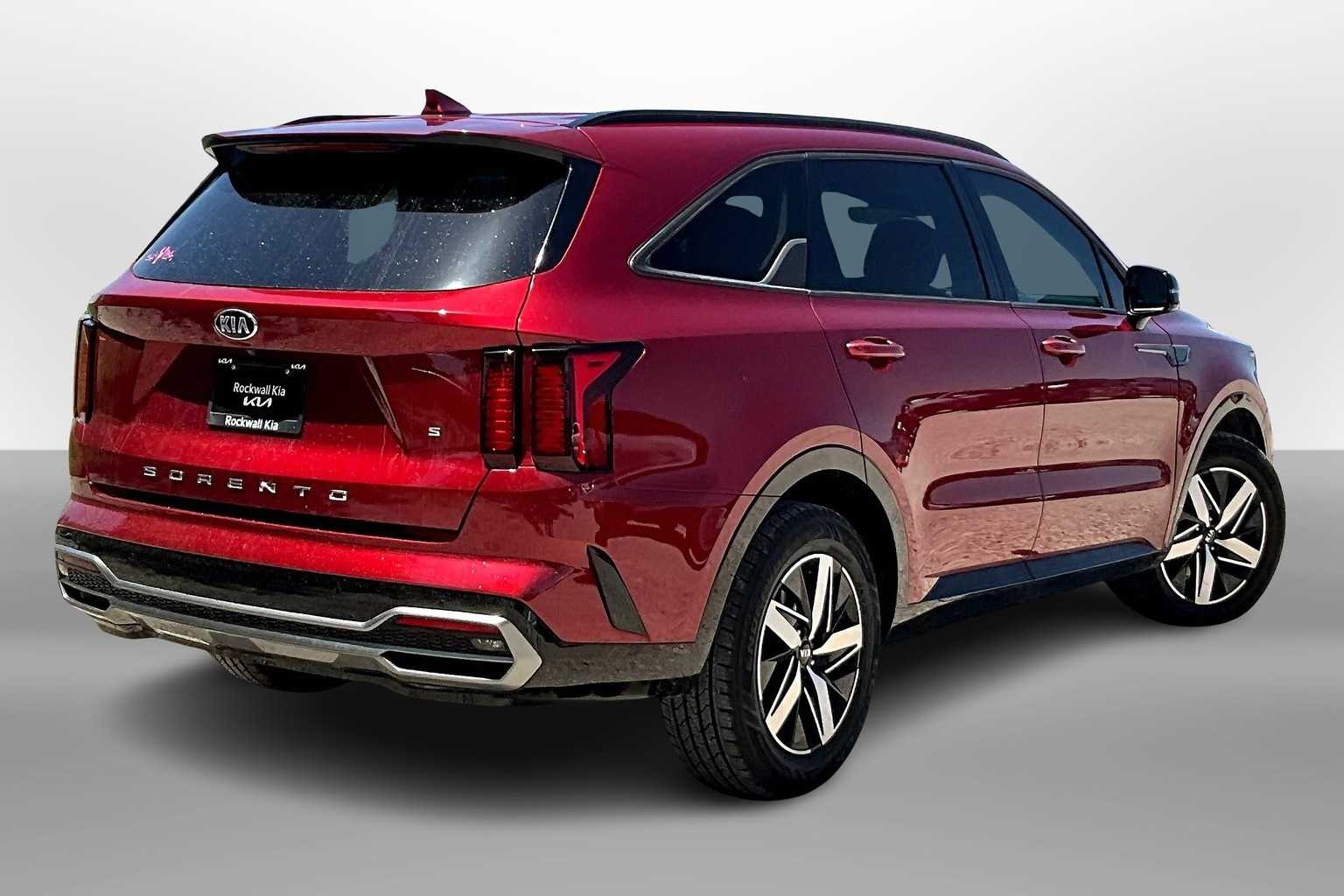 Thumbnail: 2021 Kia Sorento - 3