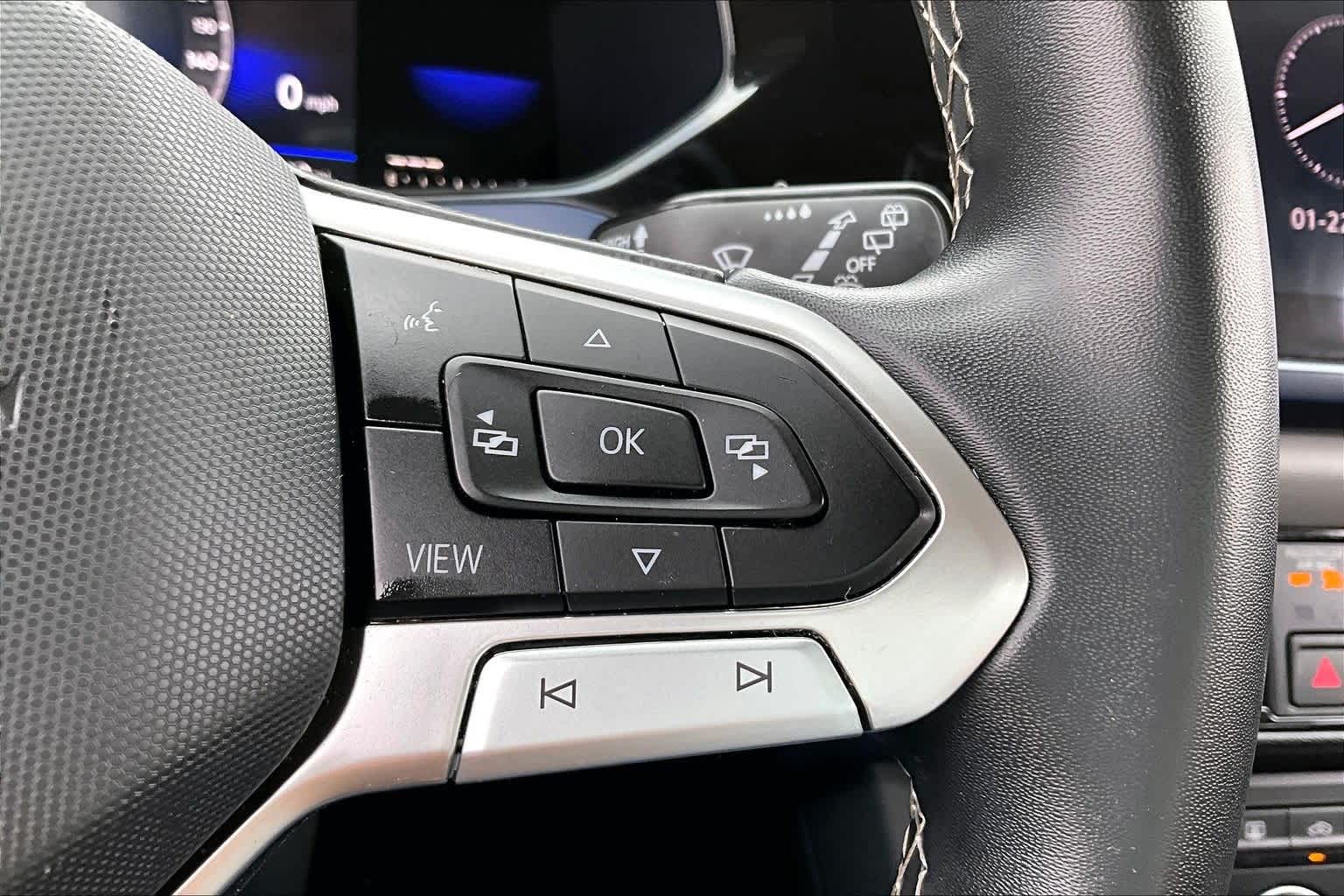 Thumbnail: 2022 Volkswagen Taos - 20