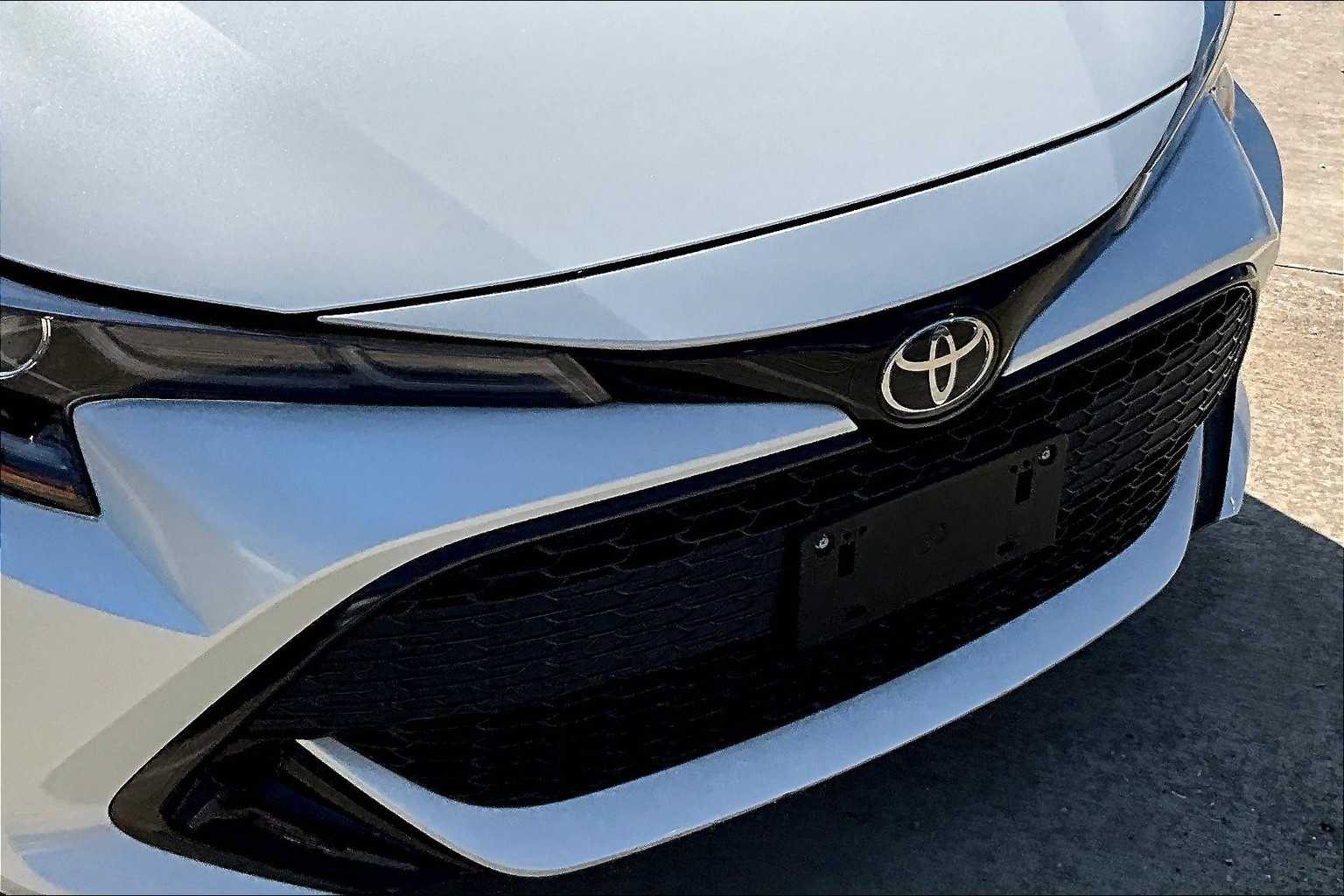 Thumbnail: 2020 Toyota Corolla - 27