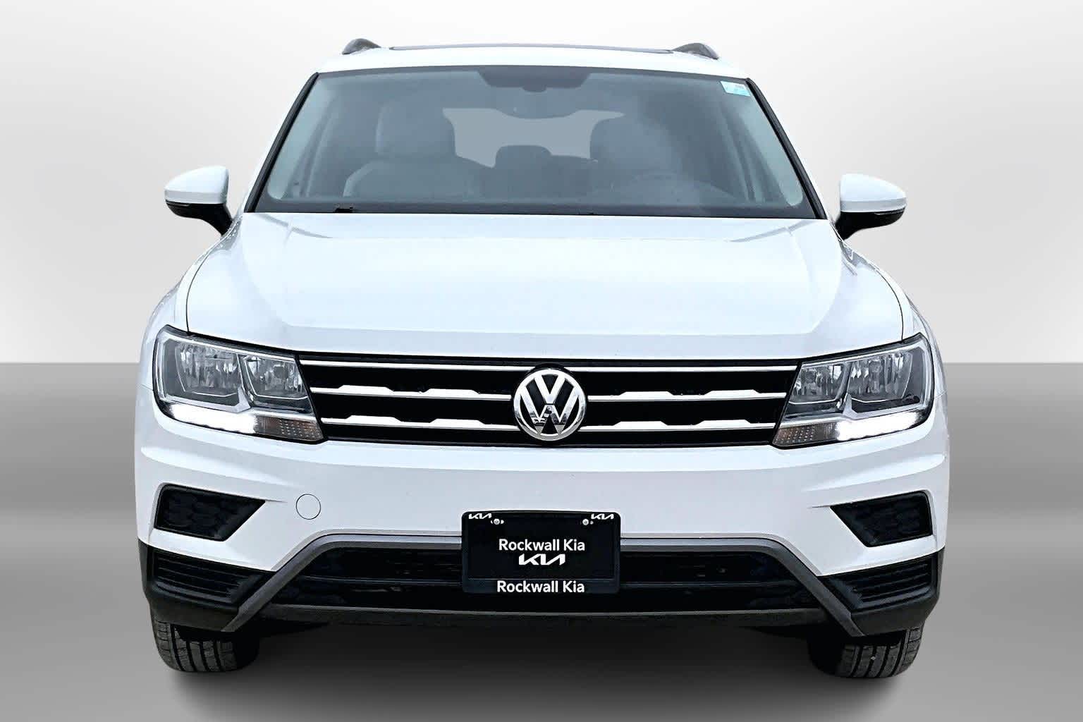 Thumbnail: 2018 Volkswagen Tiguan - 3