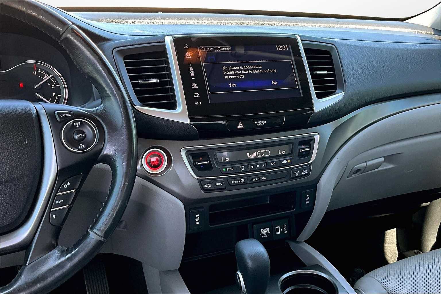 Thumbnail: 2017 Honda Ridgeline - 6