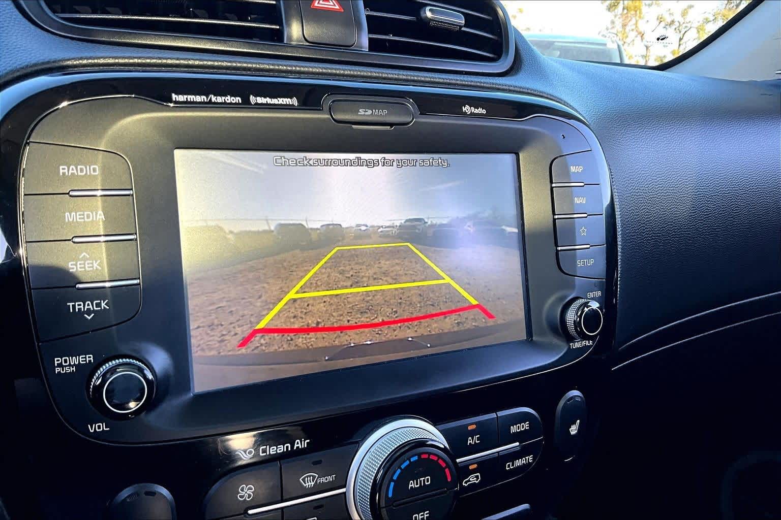 Thumbnail: 2019 Kia Soul - 20