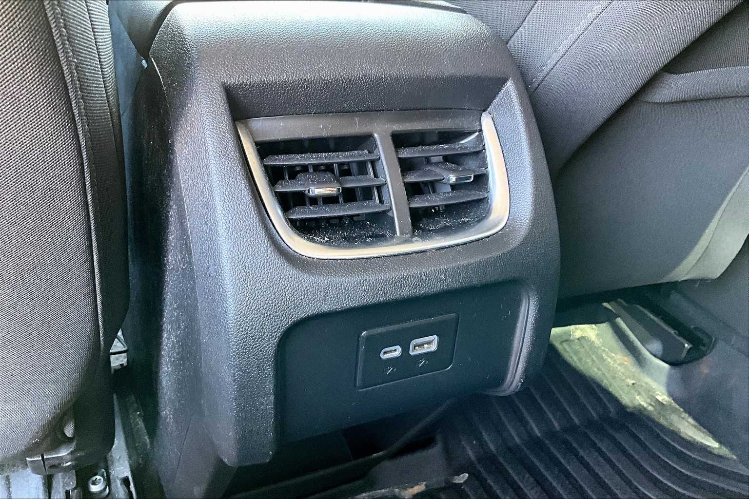 Thumbnail: 2019 Chevrolet Blazer - 24
