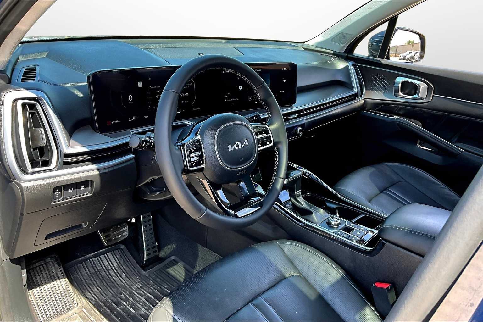 Thumbnail: 2024 Kia Sorento - 12