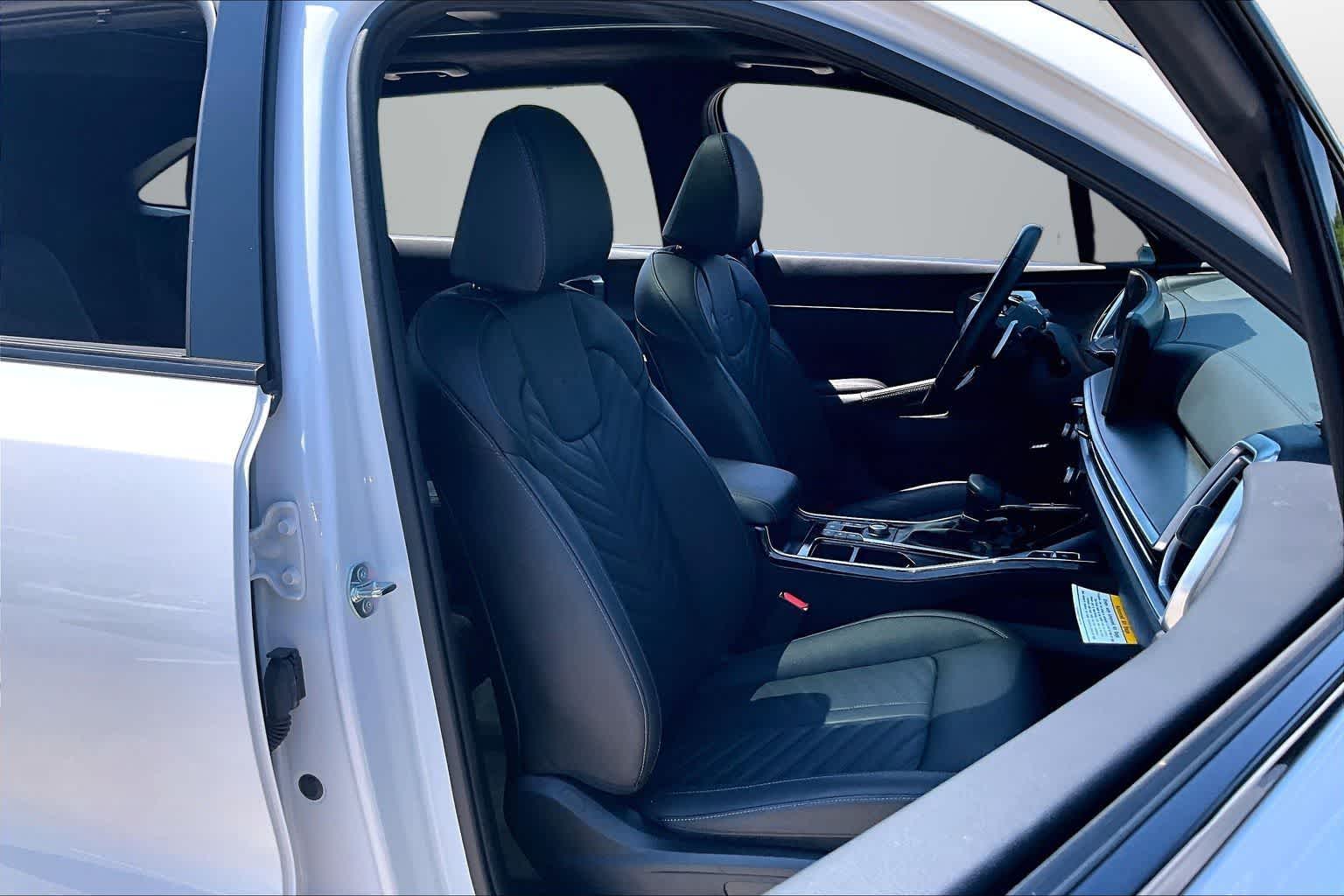 Thumbnail: 2025 Kia Sorento - 6