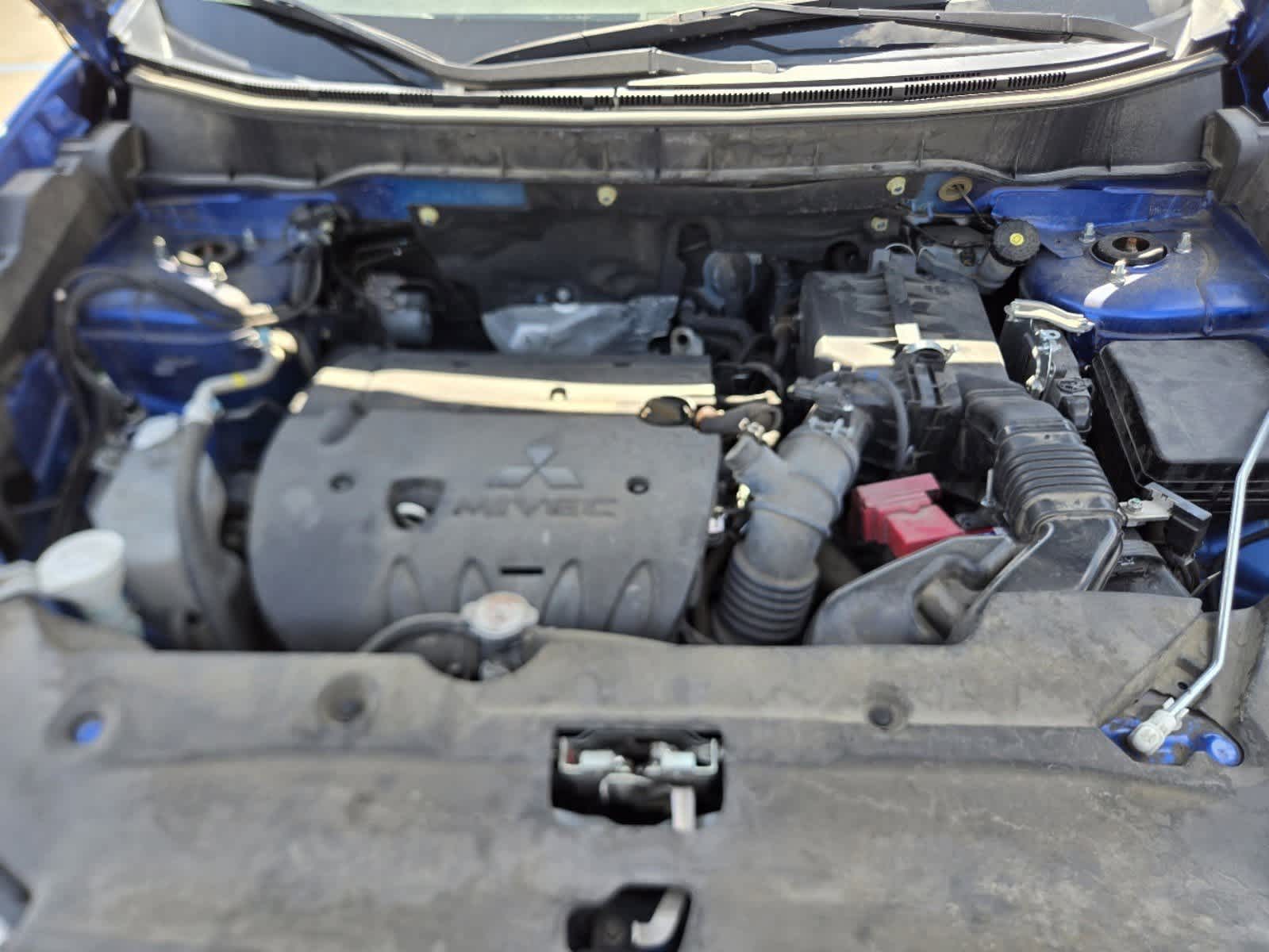 Thumbnail: 2019 Mitsubishi Outlander Sport - 9