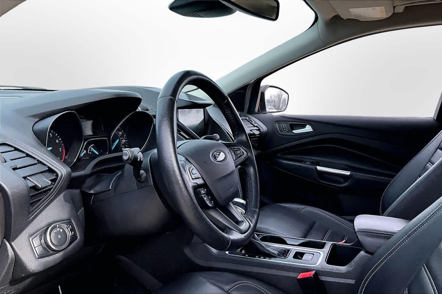 Thumbnail: 2019 Ford Escape - 12