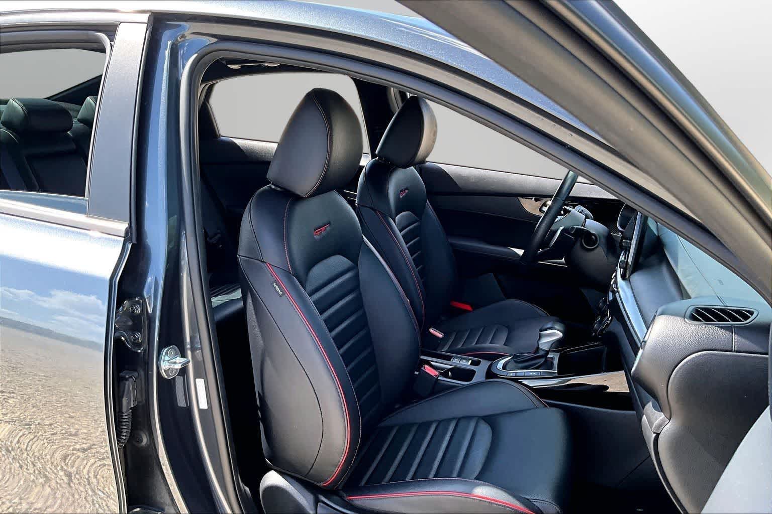 Thumbnail: 2023 Kia Forte - 6