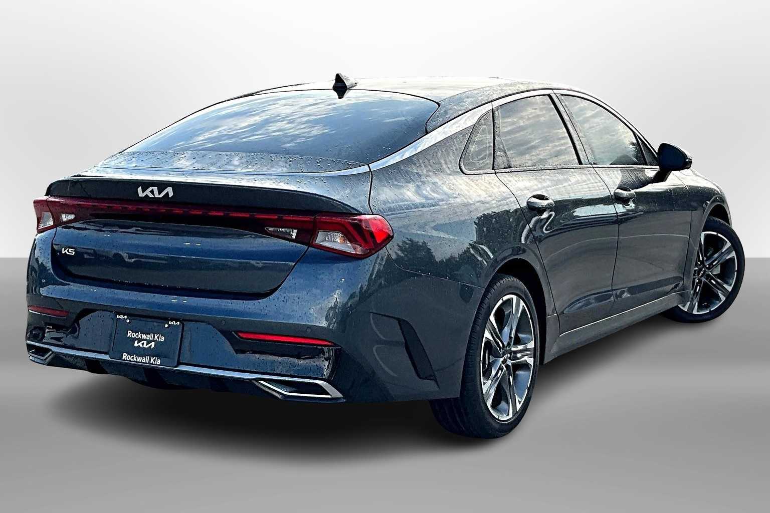 2023 Kia K5 EX photo 2