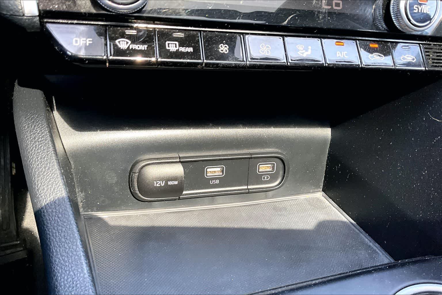 Thumbnail: 2022 Kia K5 - 20