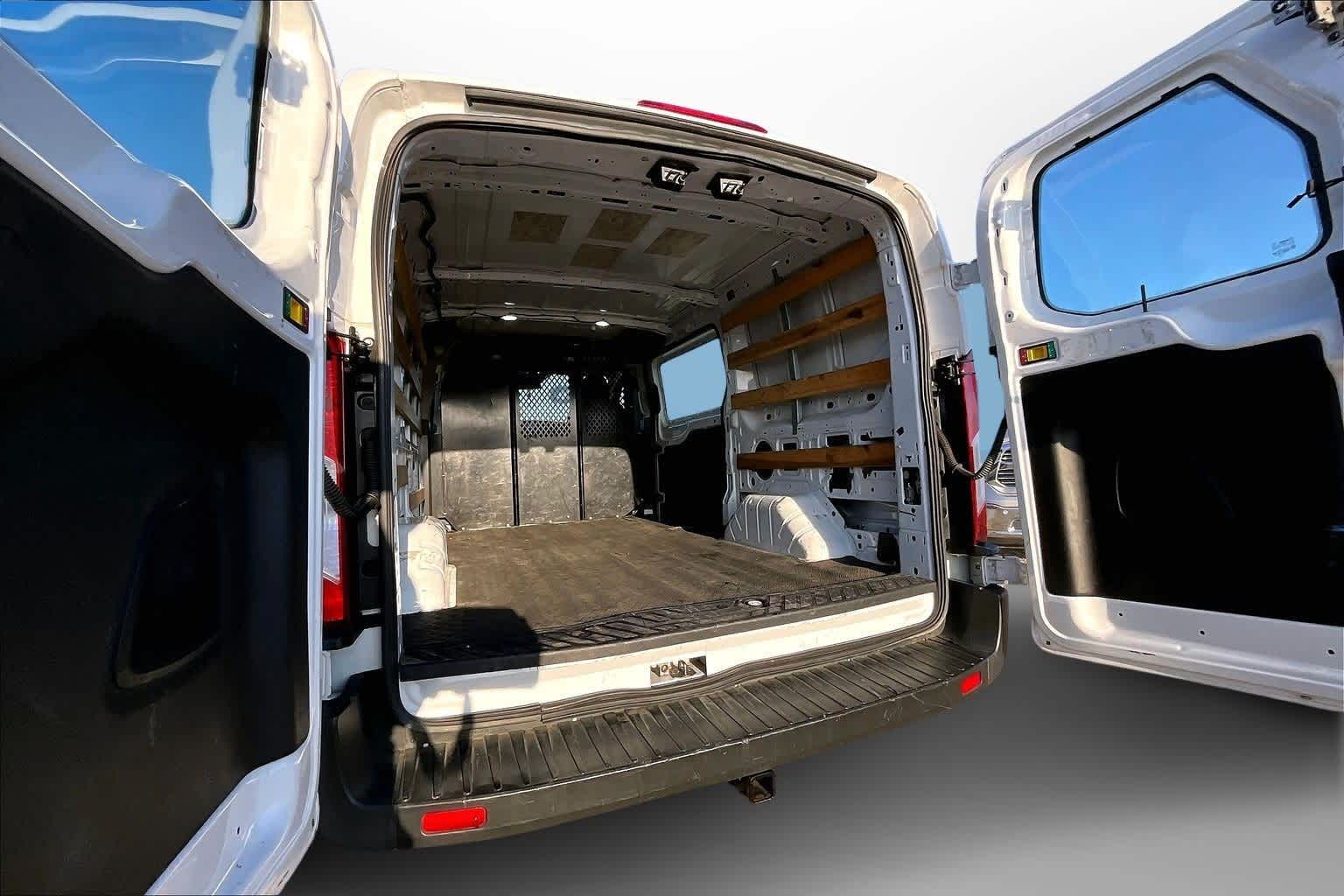 Thumbnail: 2022 Ford Transit Series - 24