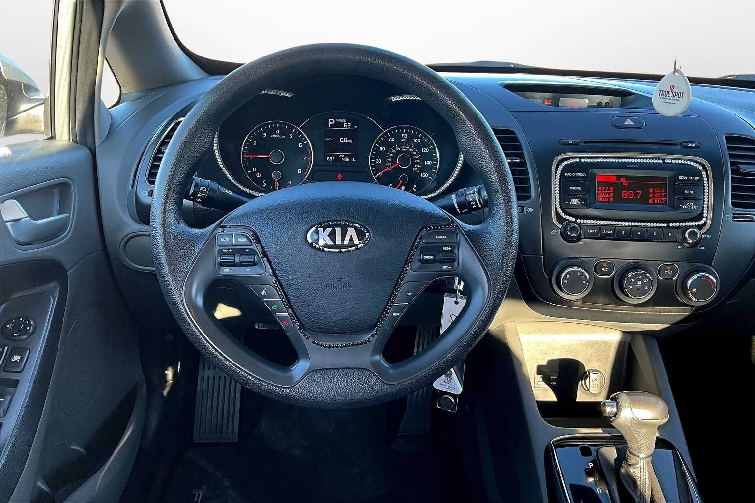Thumbnail: 2018 Kia Forte - 5