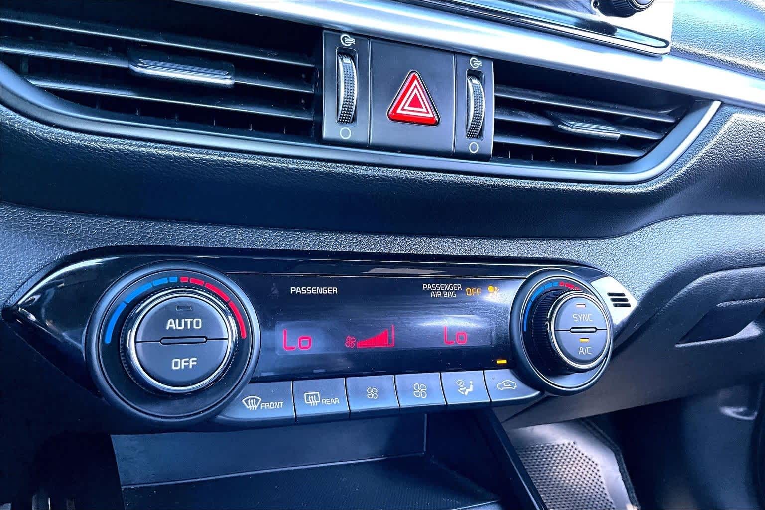 Thumbnail: 2022 Kia Forte - 20