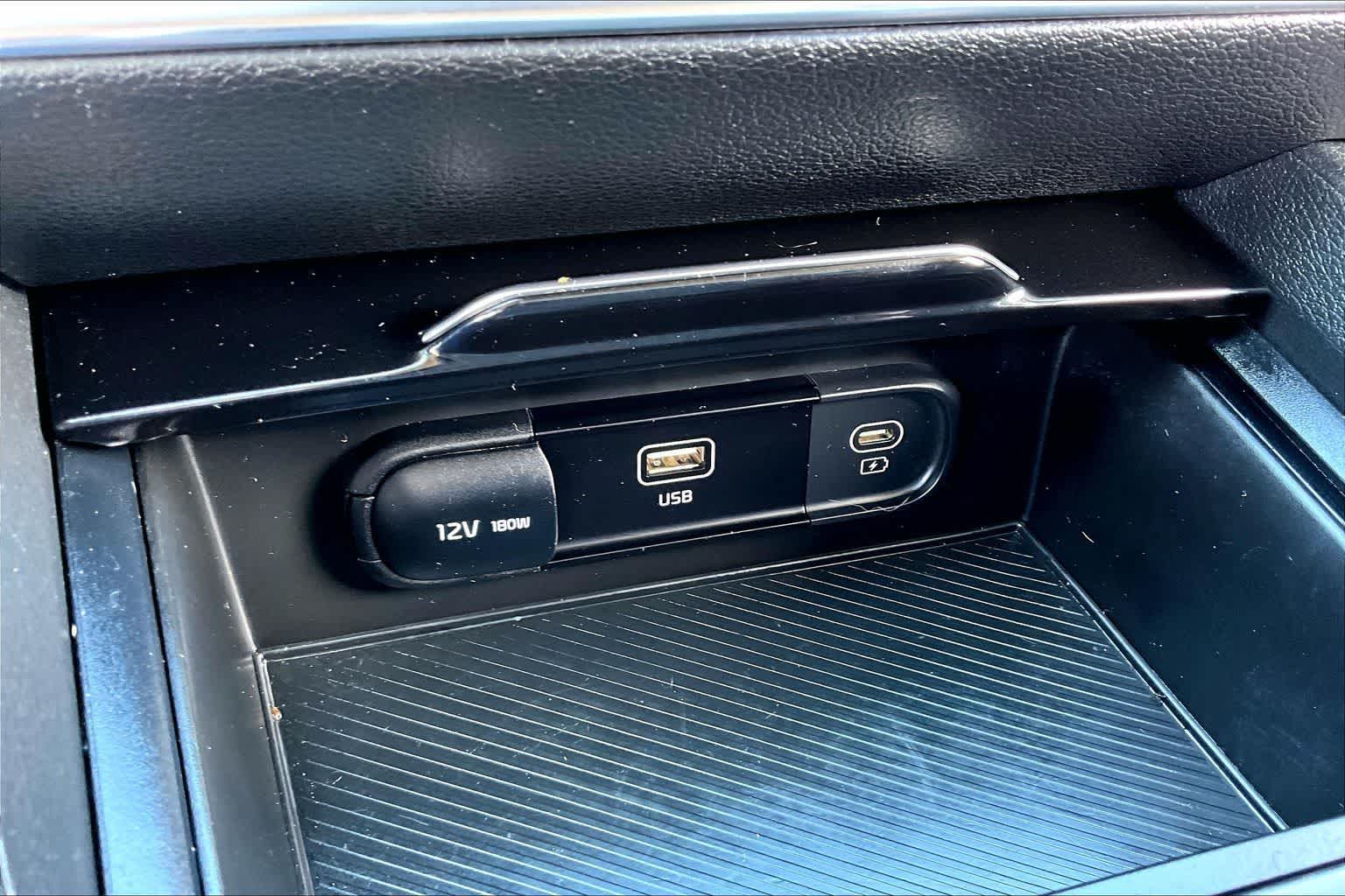 Thumbnail: 2024 Kia Sportage - 21