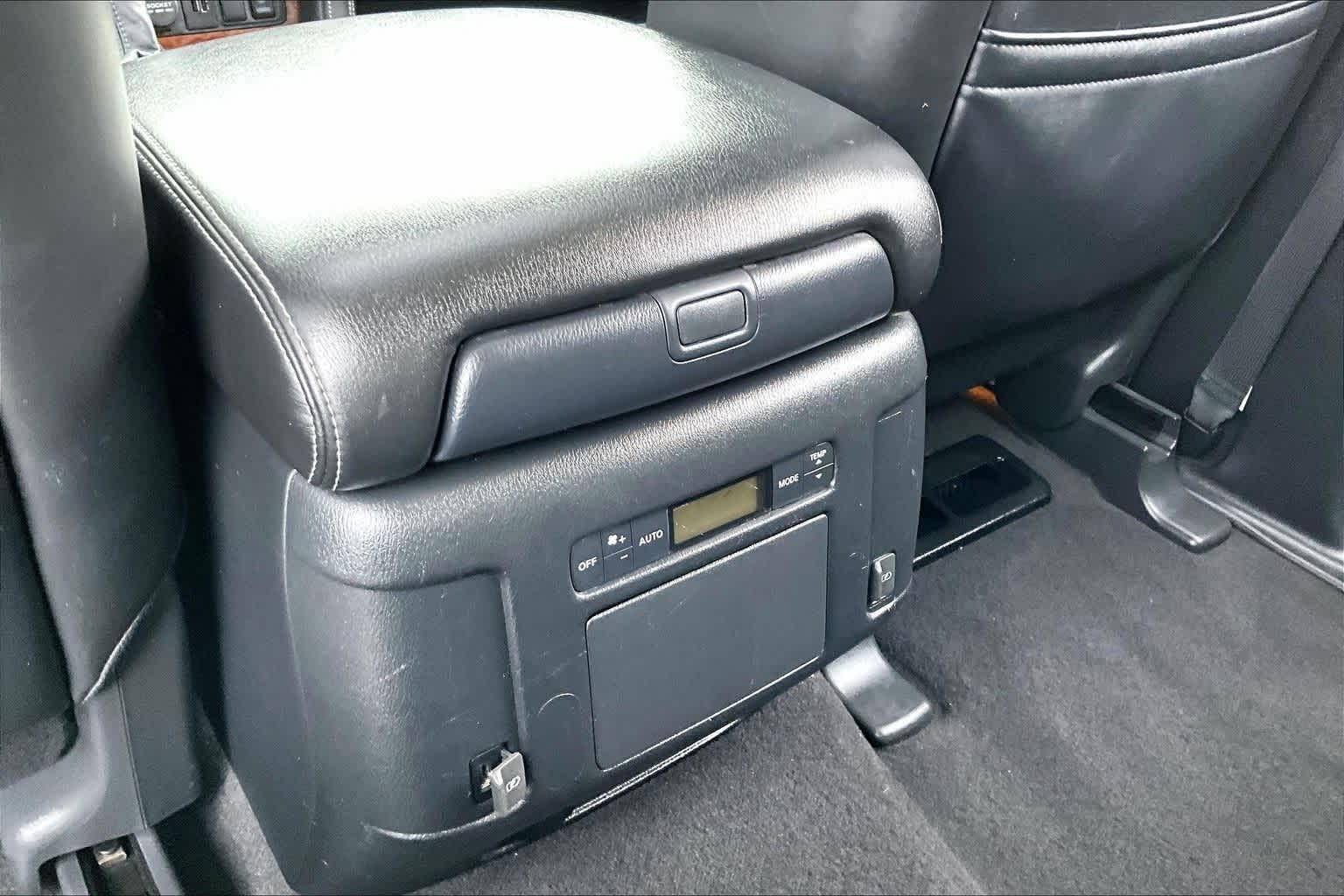 Thumbnail: 2019 Nissan Armada - 22