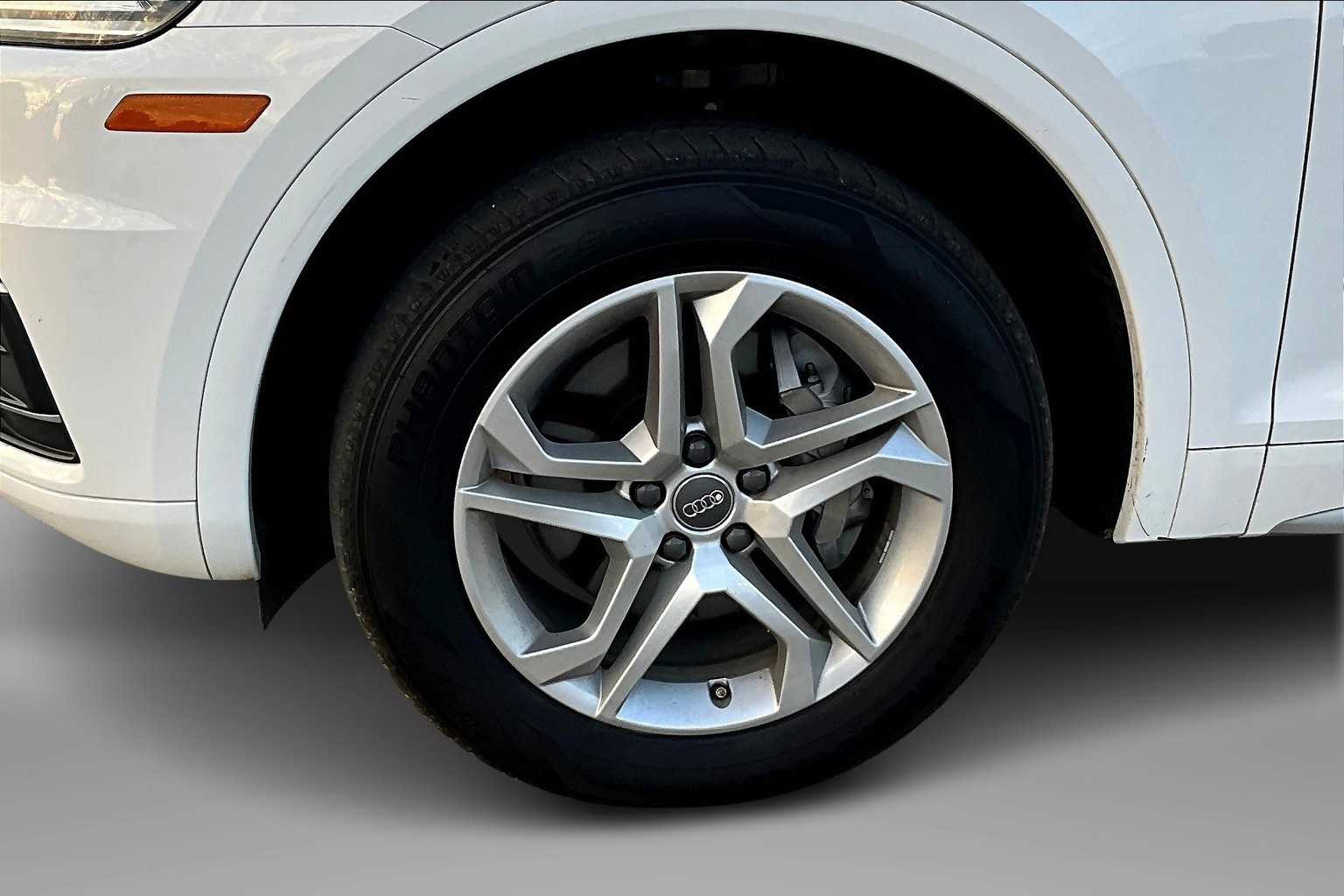 Thumbnail: 2019 Audi Q5 - 8