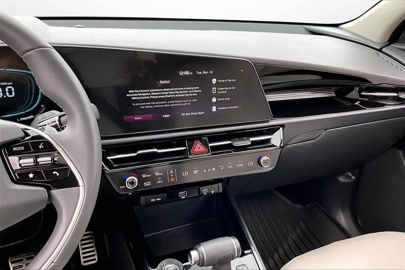 Thumbnail: 2025 Kia Niro - 5