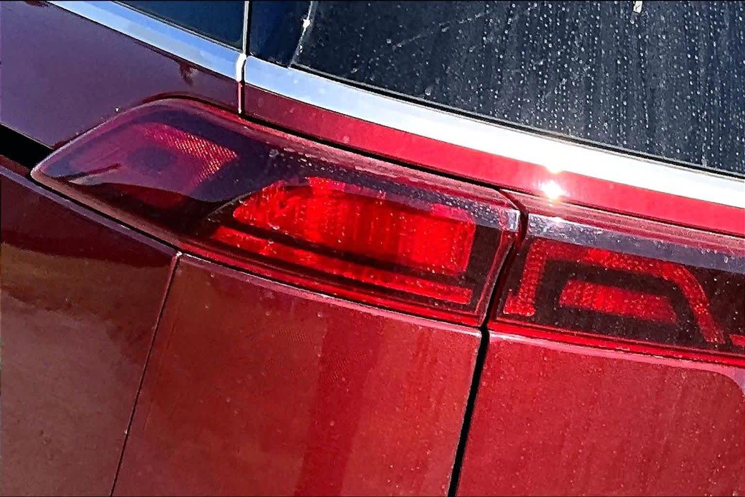 Thumbnail: 2024 Kia Carnival - 30