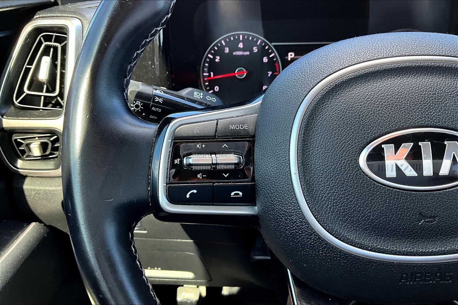 Thumbnail: 2021 Kia Sorento - 19