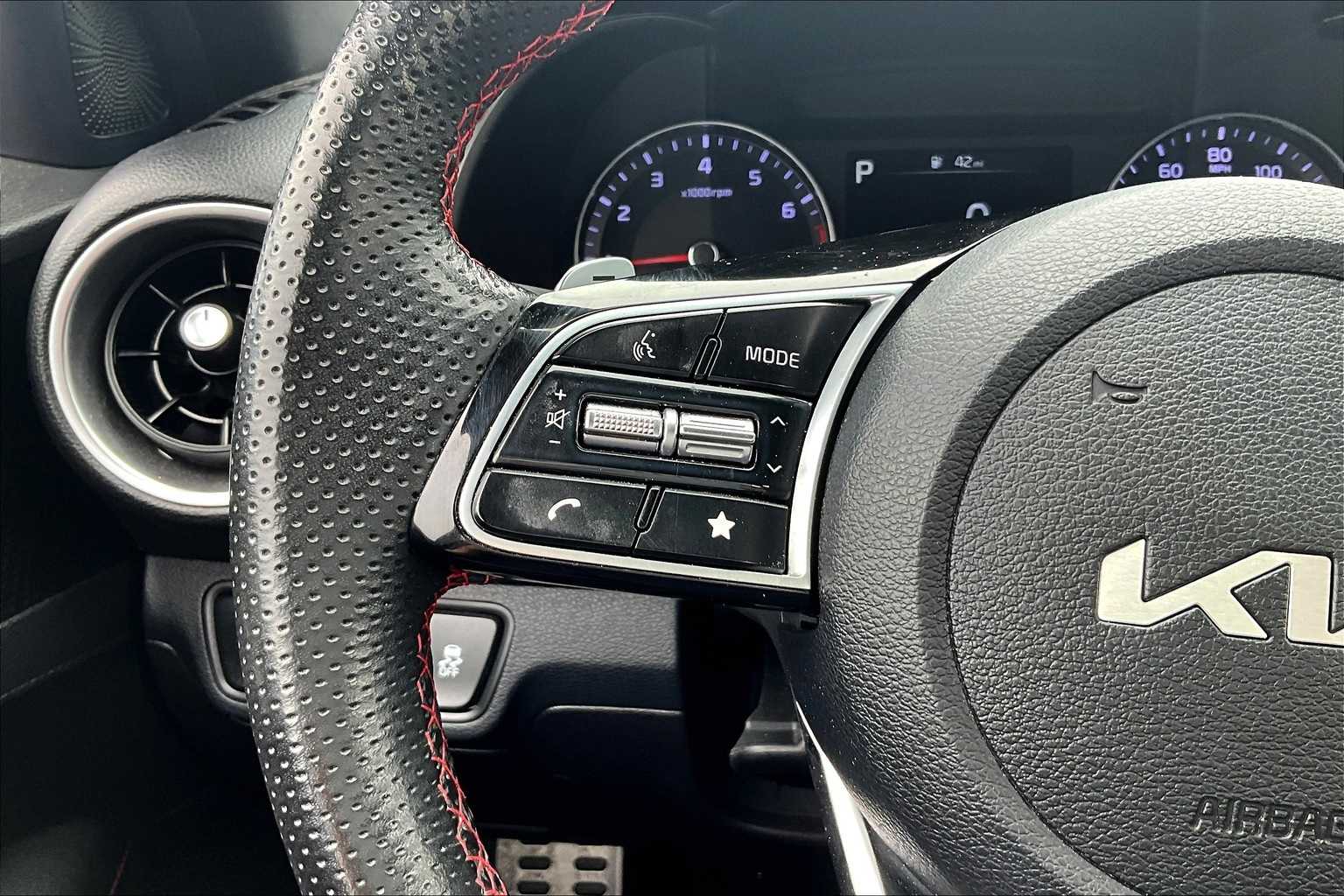 2022 Kia Forte GT 19