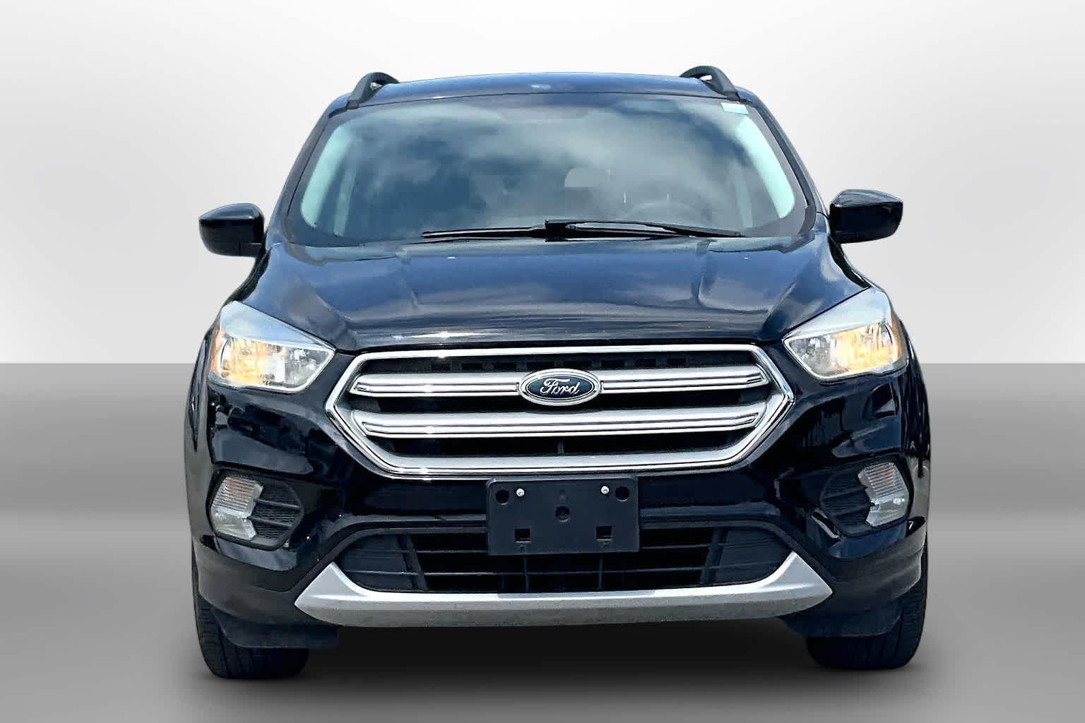 Thumbnail: 2018 Ford Escape - 3