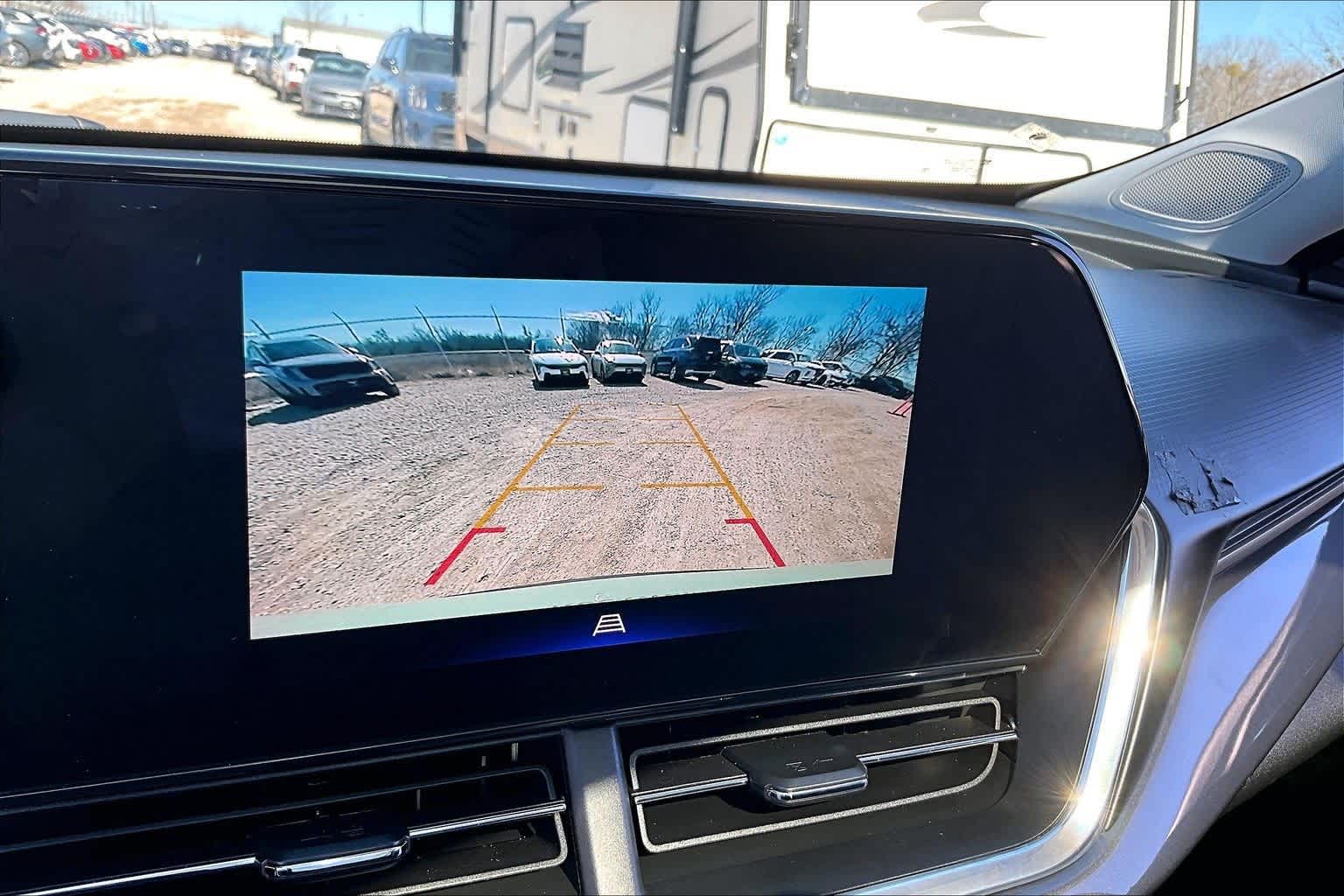 Thumbnail: 2024 Chevrolet Trax - 20