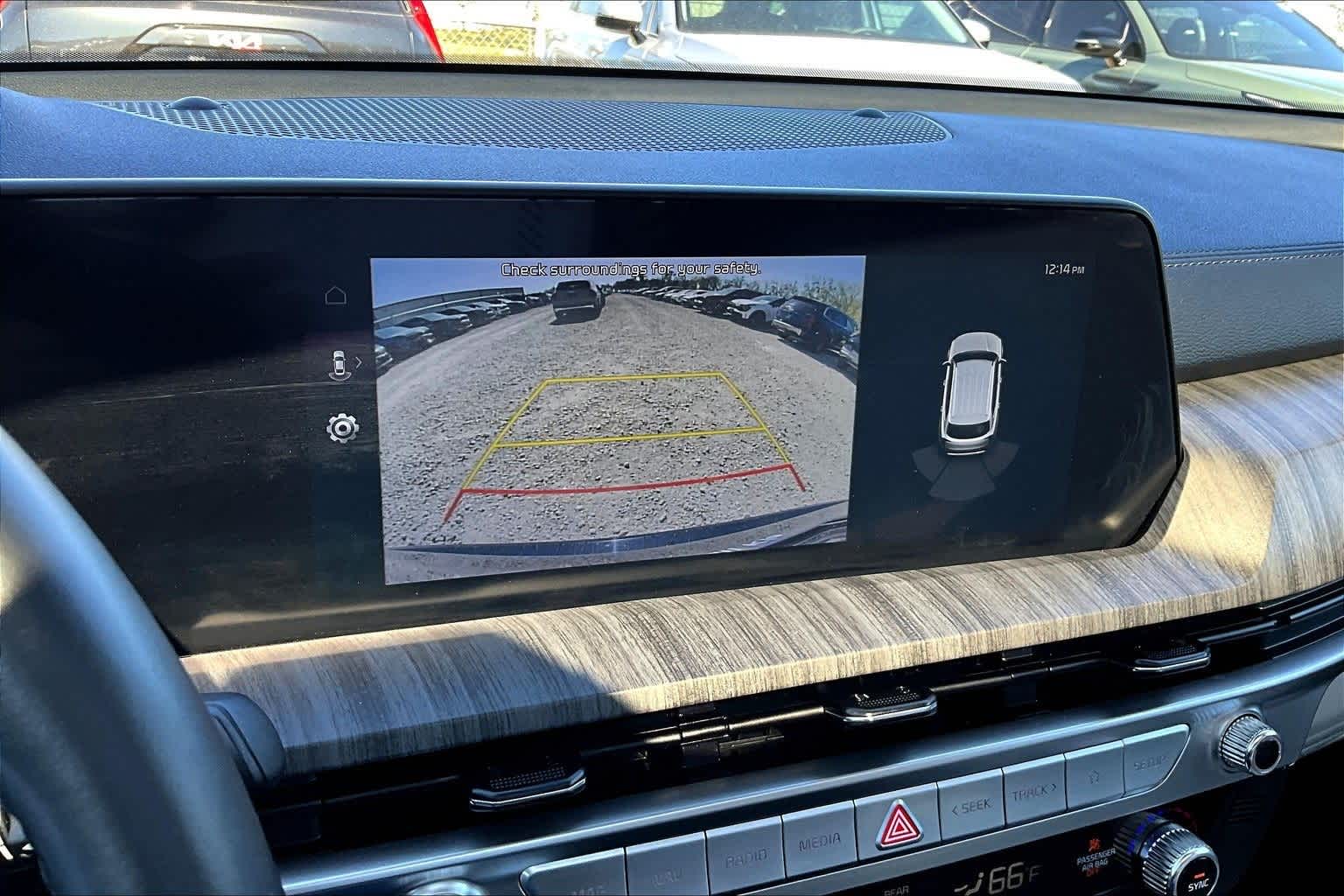 Thumbnail: 2024 Kia Telluride - 22